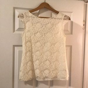 Lace sleeveless top